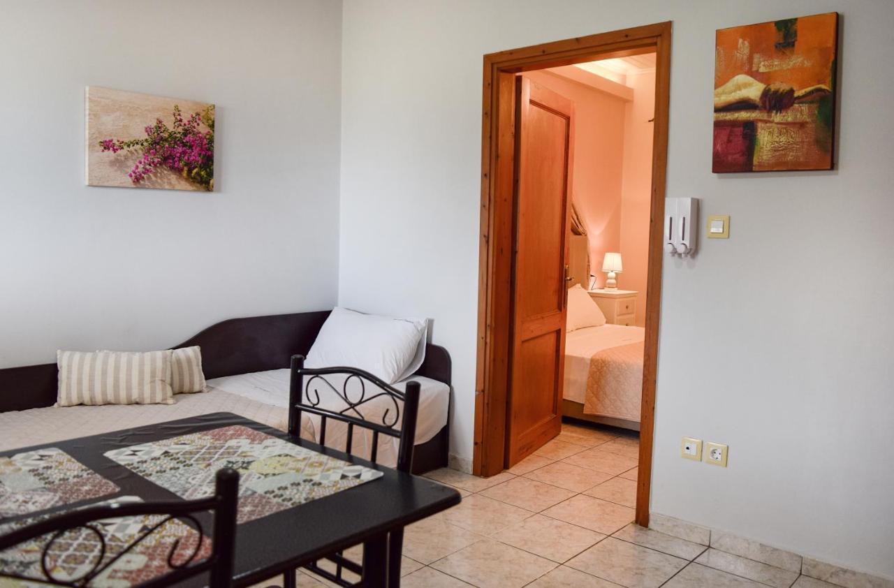 Val Di Compare Apartments Vathy  Extérieur photo