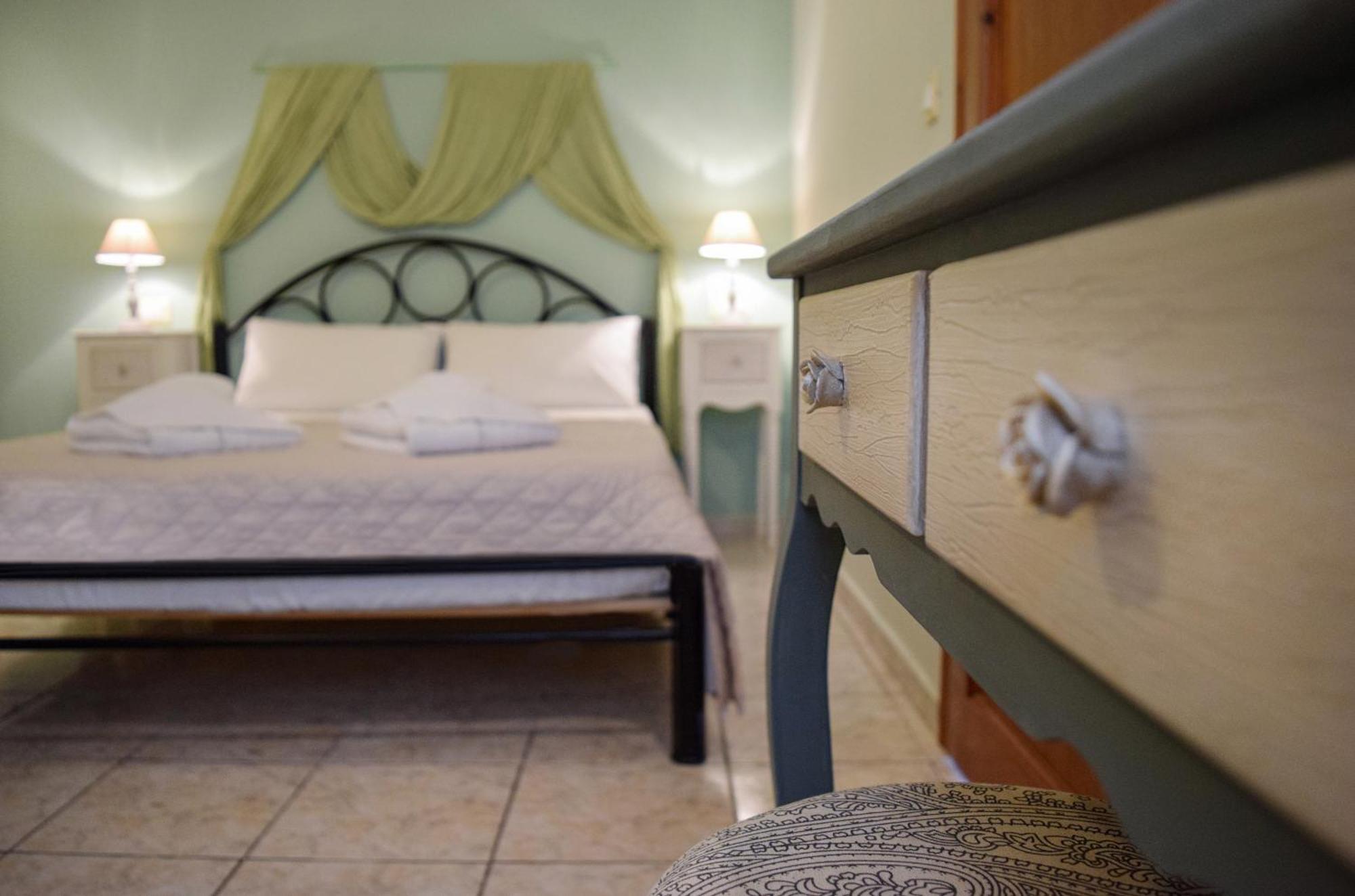 Val Di Compare Apartments Vathy  Chambre photo